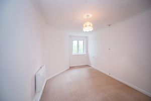 Bedroom- click for photo gallery